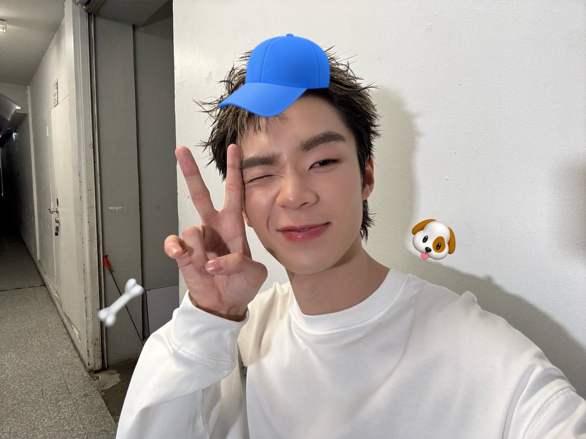 LOOKEPEEP tweet media