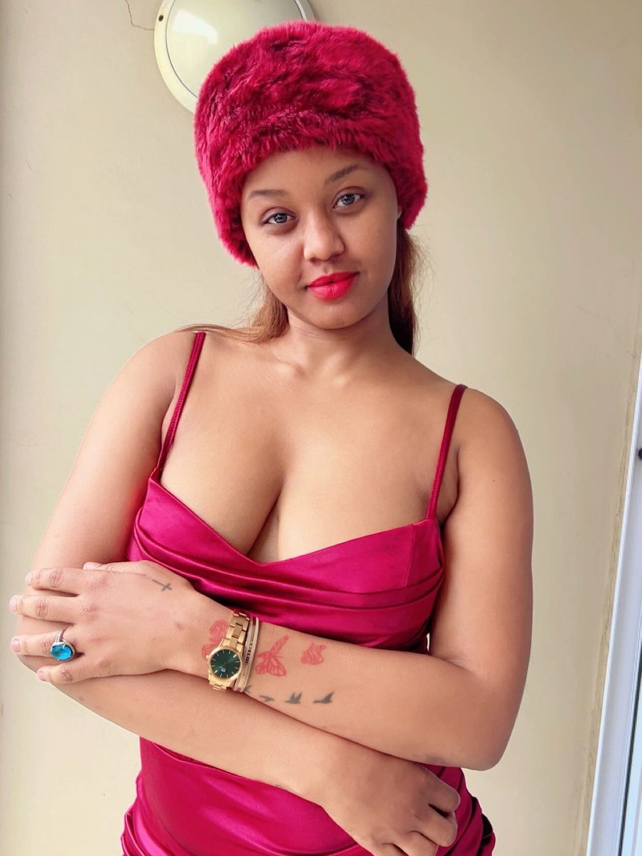 'Black Crown fave' 😋 tweet media