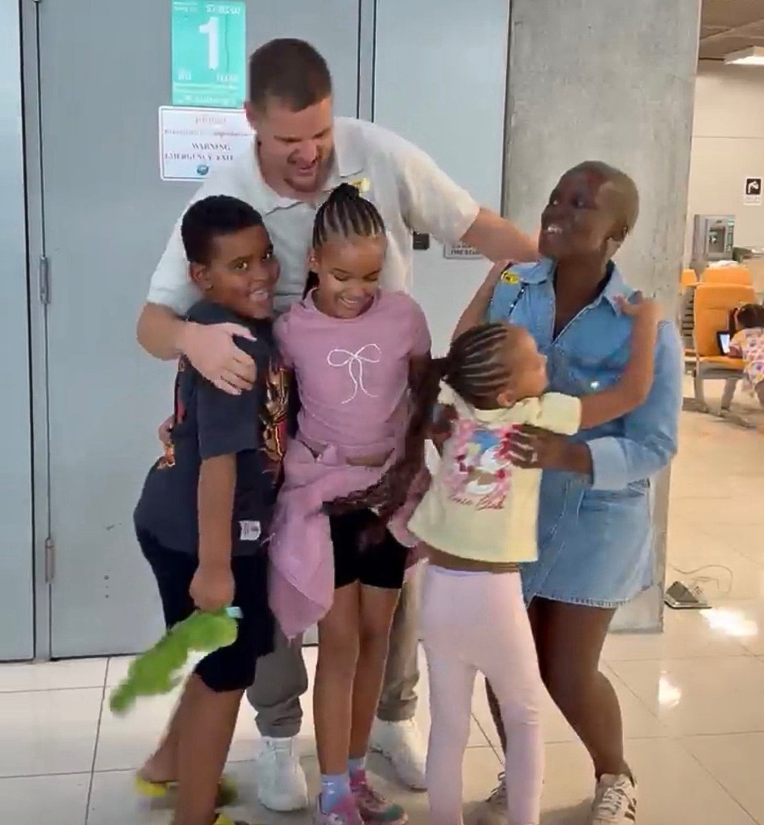 Samuel Leeds tweet media