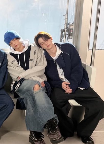 도닏.zip tweet media