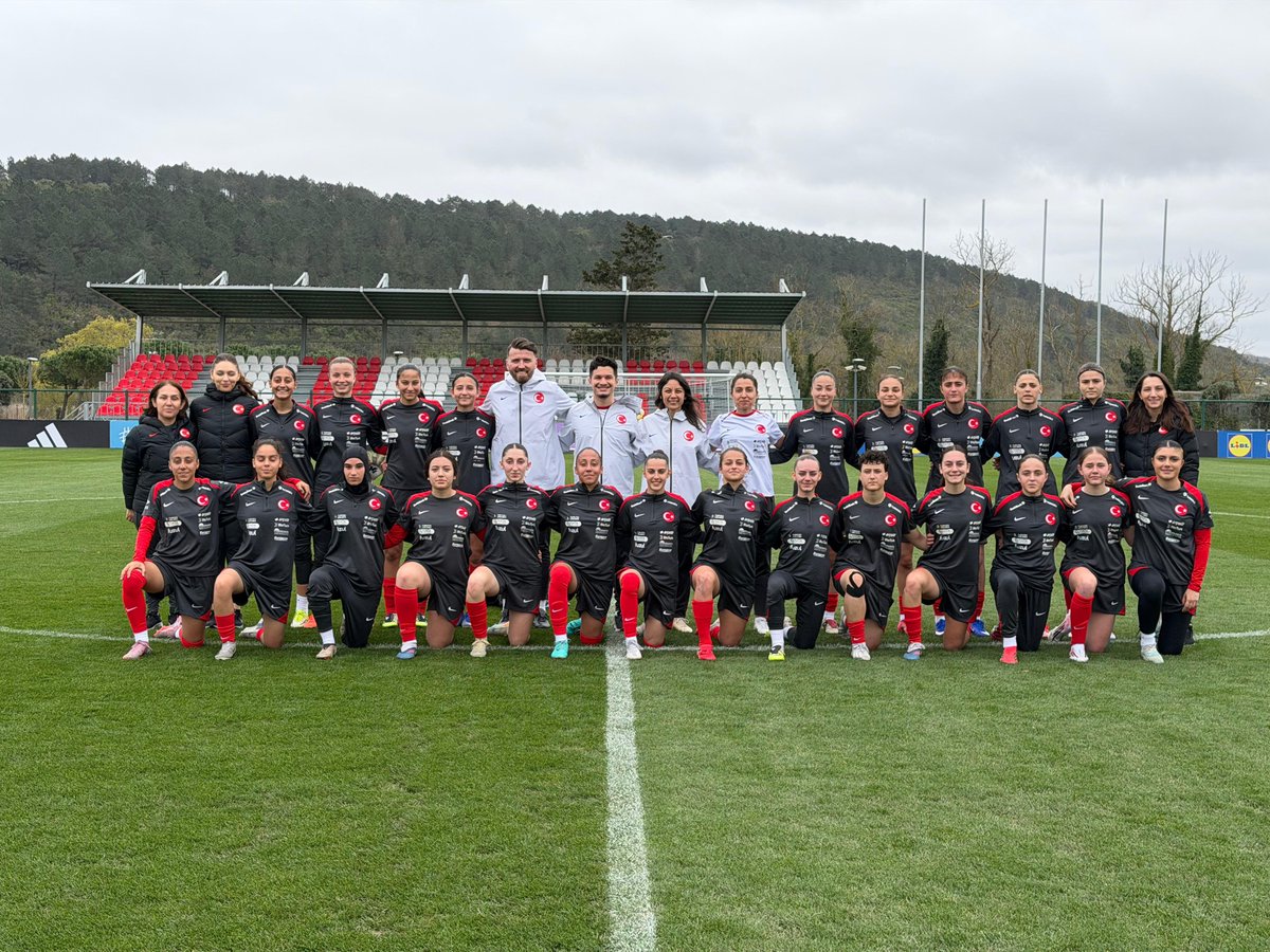 Türkiye #BizimÇocuklar 🇹🇷 tweet media