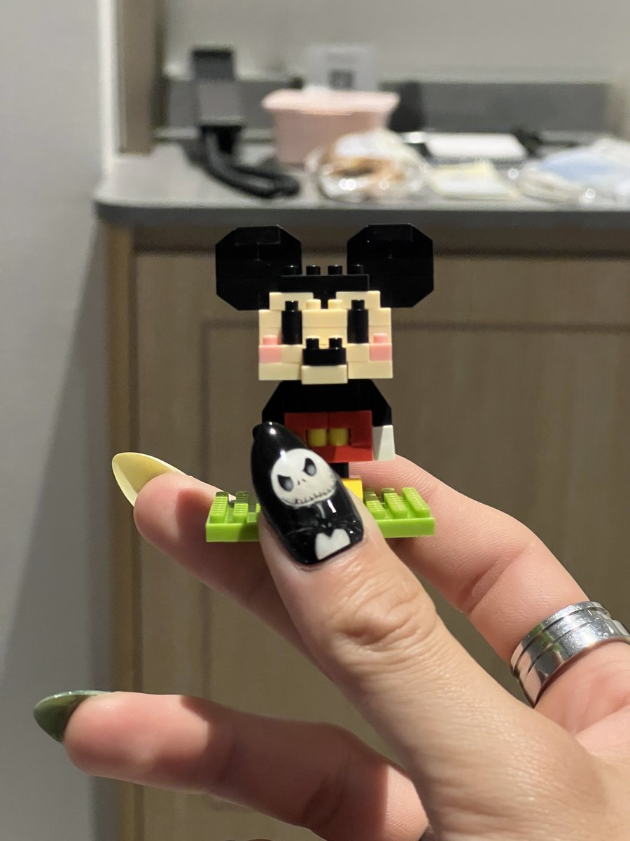 E10IV's tweet photo. ディズニー堪能してきた https://t.co/1XpOYcyWFA