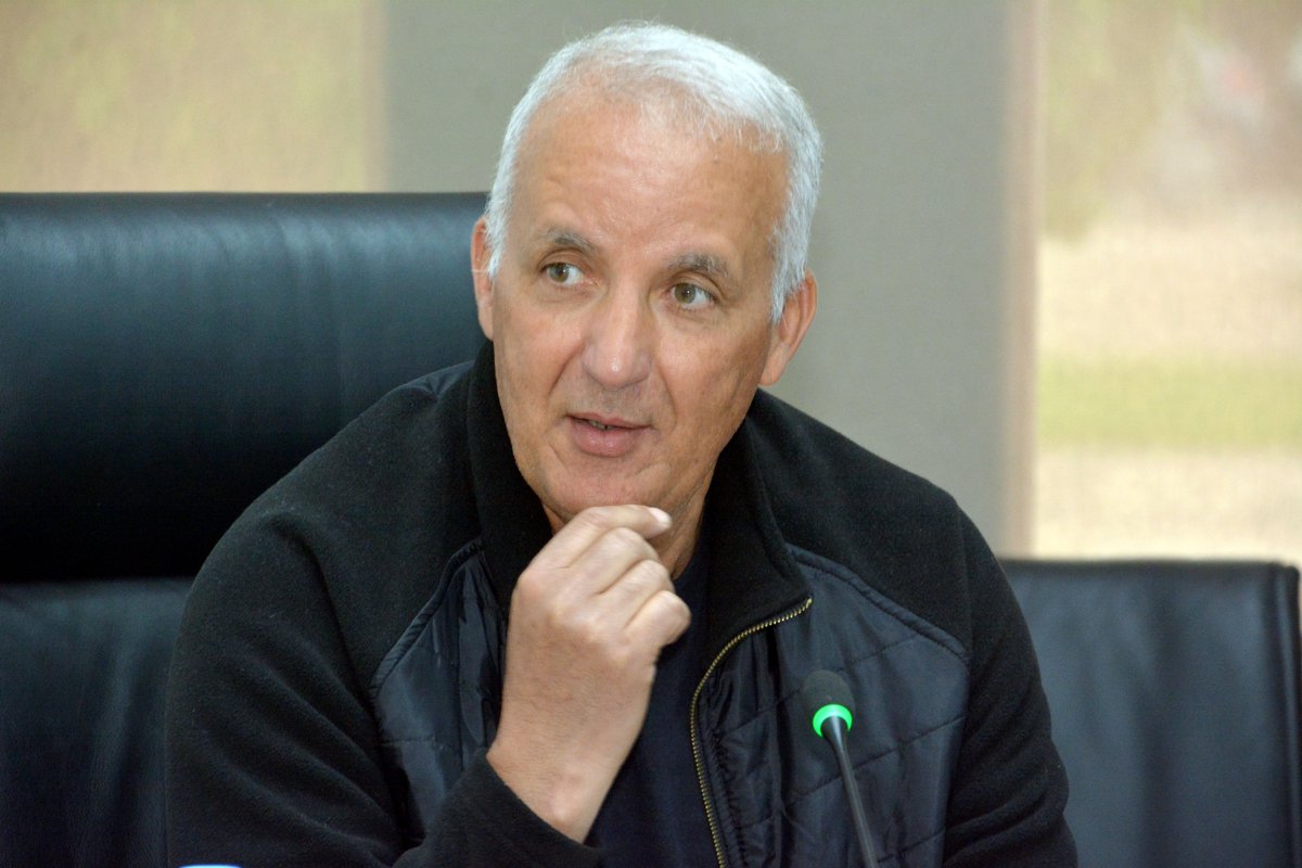 ملتقى الكتابة الروائية – لقاء مفتوح مع الكاتب محمد نيد علي، تقديم الأستاذة فاطمة الزهراء اليوبي
ⴰⵏⵎⵓⵇⵇⴰⵔ ⵏ ⵜⵉⵔⴰ ⵜⵓⵏⴳⴰⵍⴰⵏⵜ - ⴰⵎⵍⵇⵉ ⴰⴽⴷ ⴰⵎⴰⵔⵓ ⵎⵓⵃⵎⵎⴰⴷ ⵏⵉⴷⵄⵍⵉ, ⴰⵎⵙⵎⵏⵉⴷ ⵜⴰⵙⵍⵎⴰⴷⵜ ⴼⴰⵟⵉⵎⴰ ⵥⵥⵀⵕⴰ ⵍⵢⵓⴱⵉ