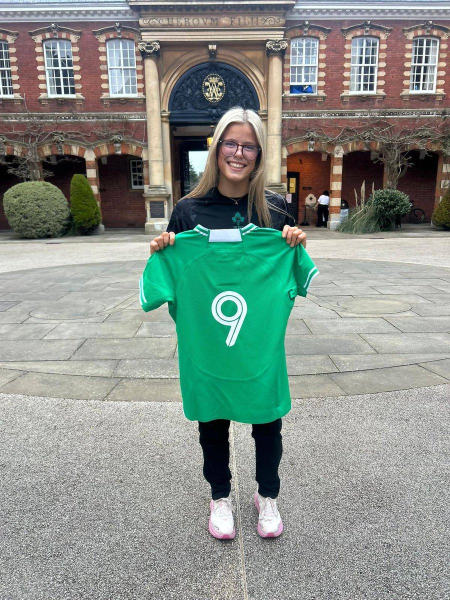 MethodyBelfast's tweet image. Well done to Amy, who is back in action for Ireland U18 at the Women's Six Nations. Who has started with the first match against France.
 irishrugby.ie/2026/03/31/ire…

#MCB #MadetoLead #Methody