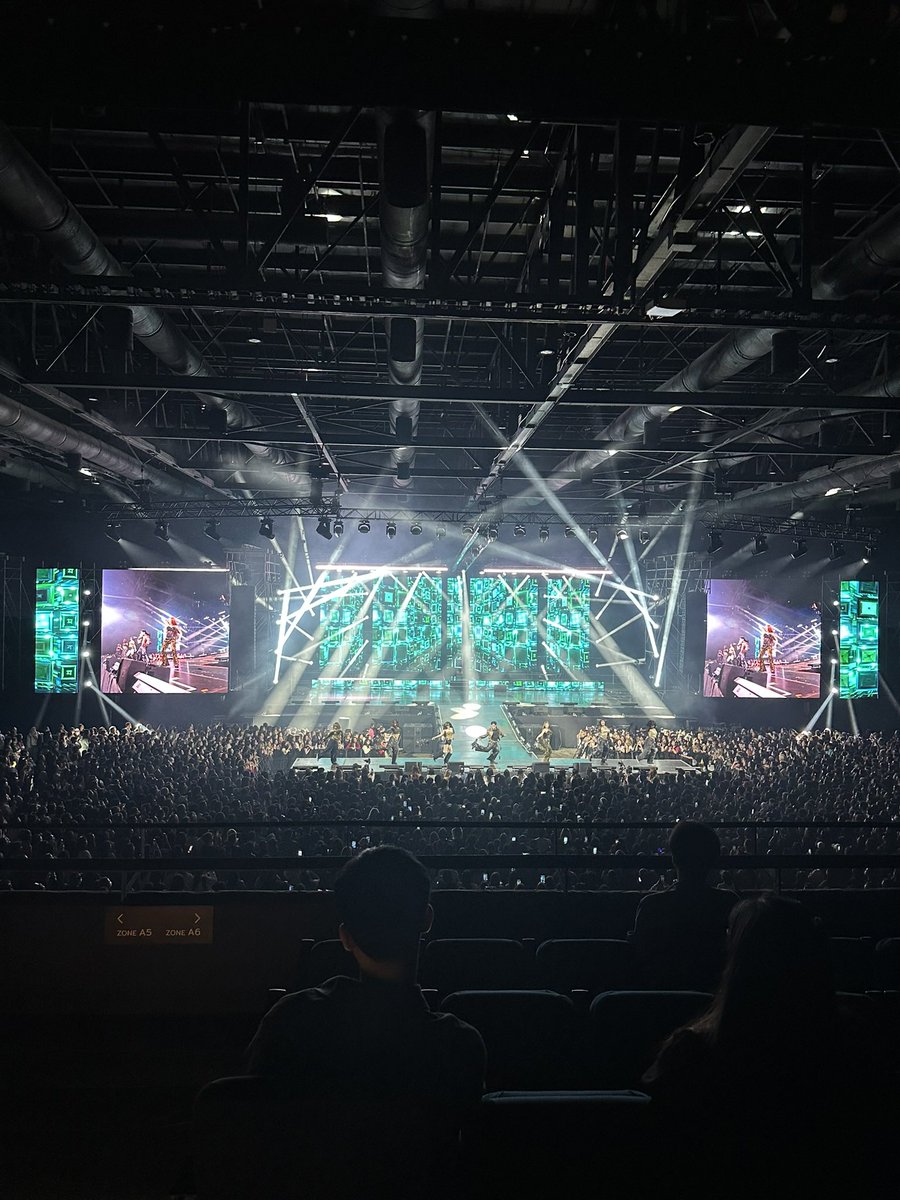 ✴︎ อเว้คเค่น tweet media