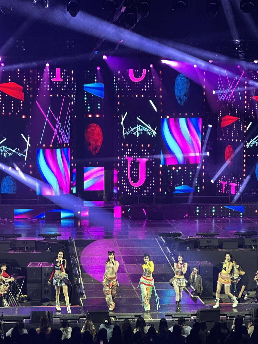 ✴︎ อเว้คเค่น tweet media