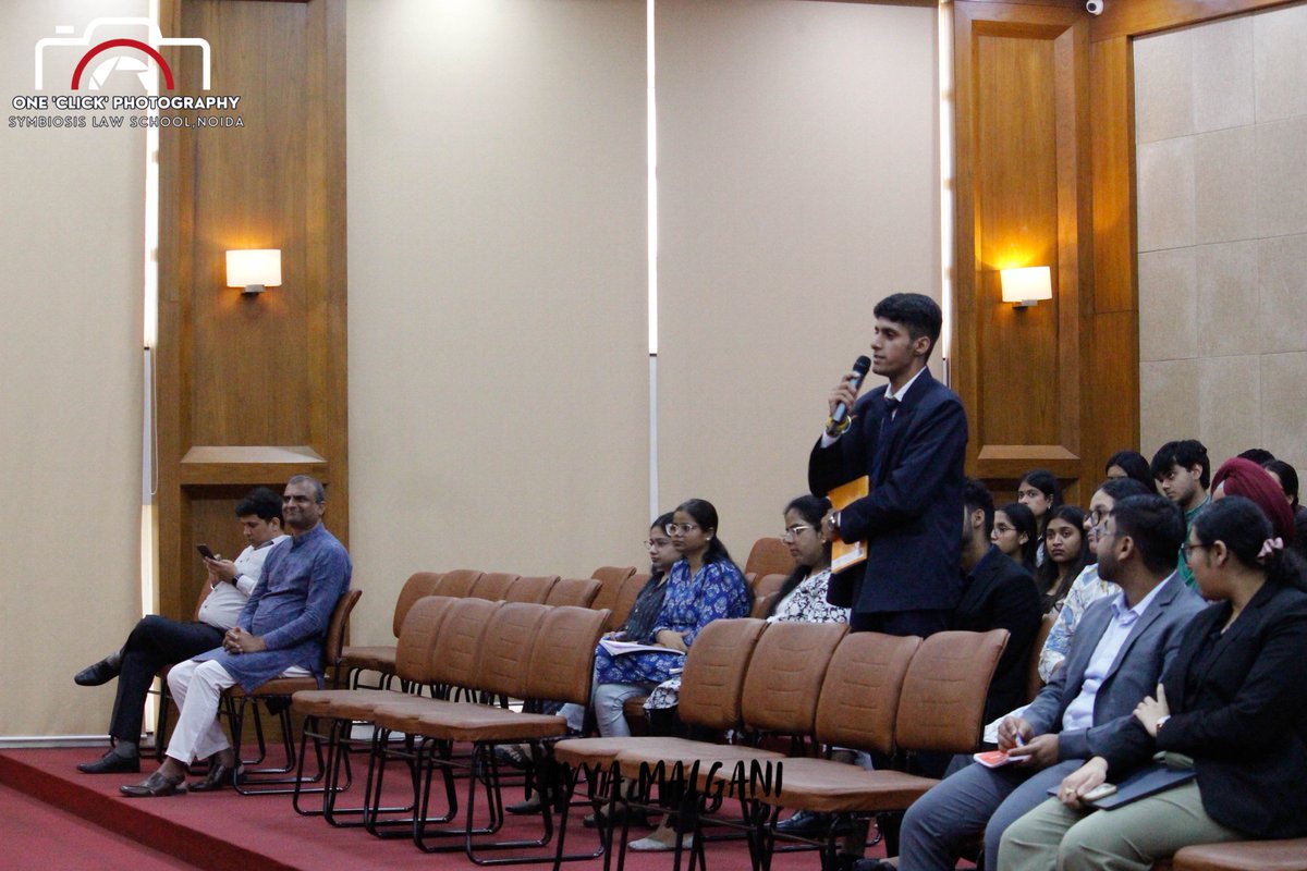 LawNoida's tweet image. On 19 Sept 2025, SLS NOIDA hosted a panel on LL.M. pathways in the USA &amp;amp; Netherlands, guiding students on global legal education.
.
.
.
#slsnoida