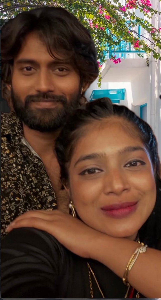 pretty_spirits's tweet photo. Paaru’s smile blooms like morning light,
calm yet stealing every sight…♥️♥️
Kammu stands beside, a silent song,
where her heart feels it belongs. 😍😍
@PaaruOfficial
@kamurudin1493
#vjpaaru
#kammu https://t.co/9dobPM0F3e
