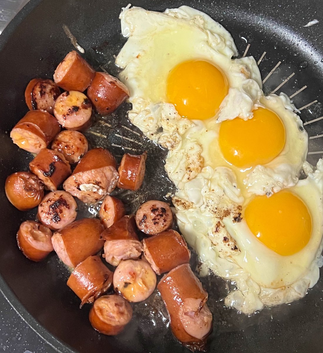 배불배불 tweet media