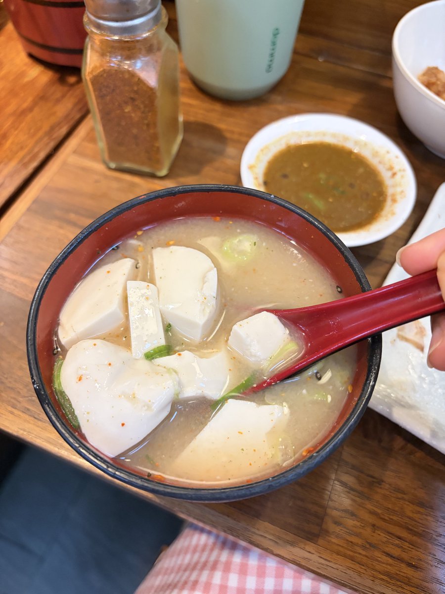 Dindin🪷 tweet media