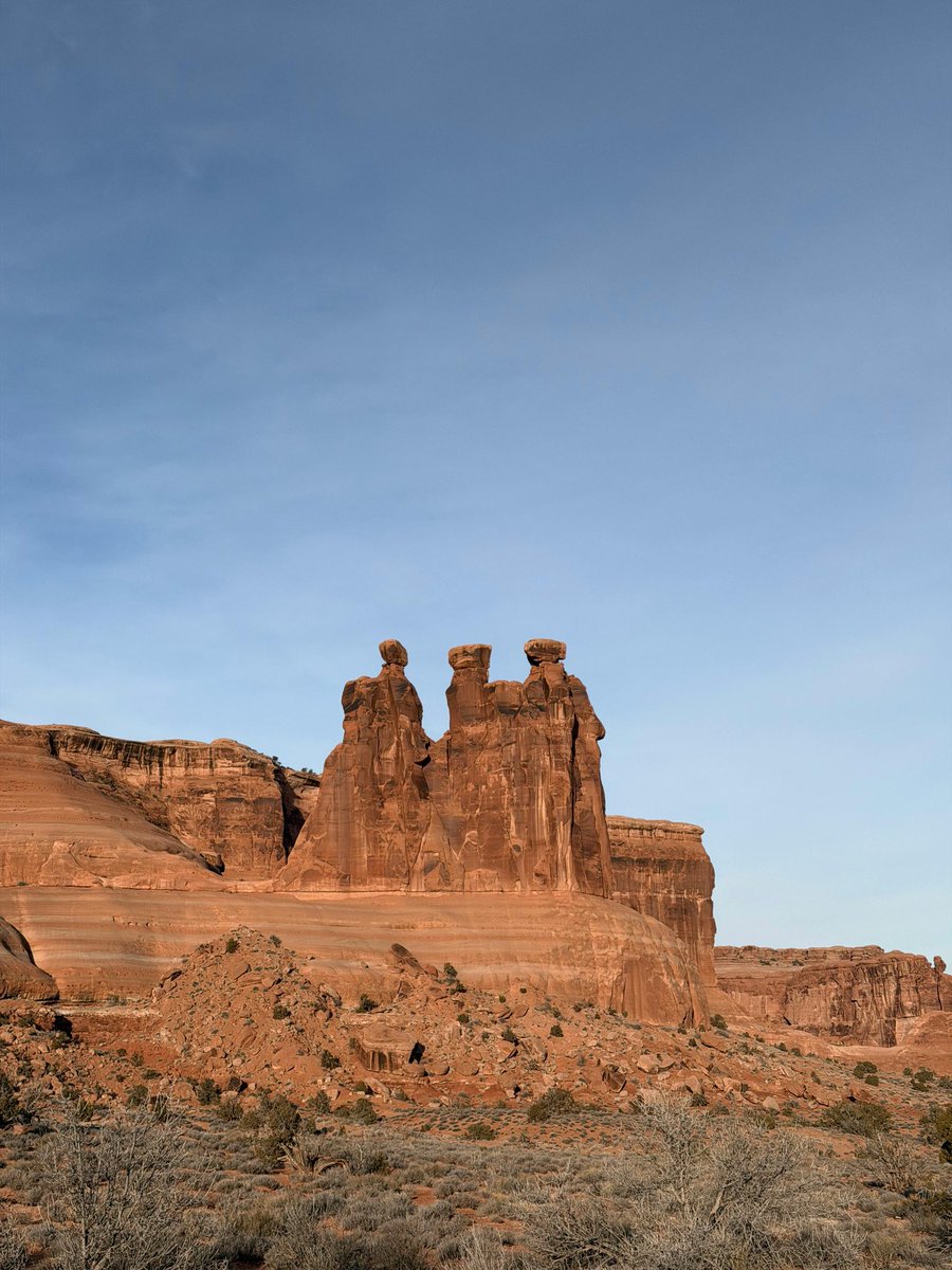 MESSAI_Bill's tweet image. Good Tuesday. #TuesdayVibes