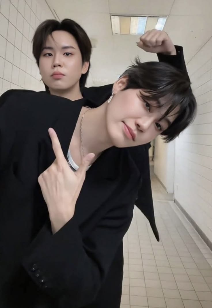 ageuneseuu's tweet photo. I am proud to be your fan 🥰 We are waiting for the next meeting in Europe 😗
#บุ๋นเปรม #BounPrem #prem_space
#b0un https://t.co/un9zGPGFcW