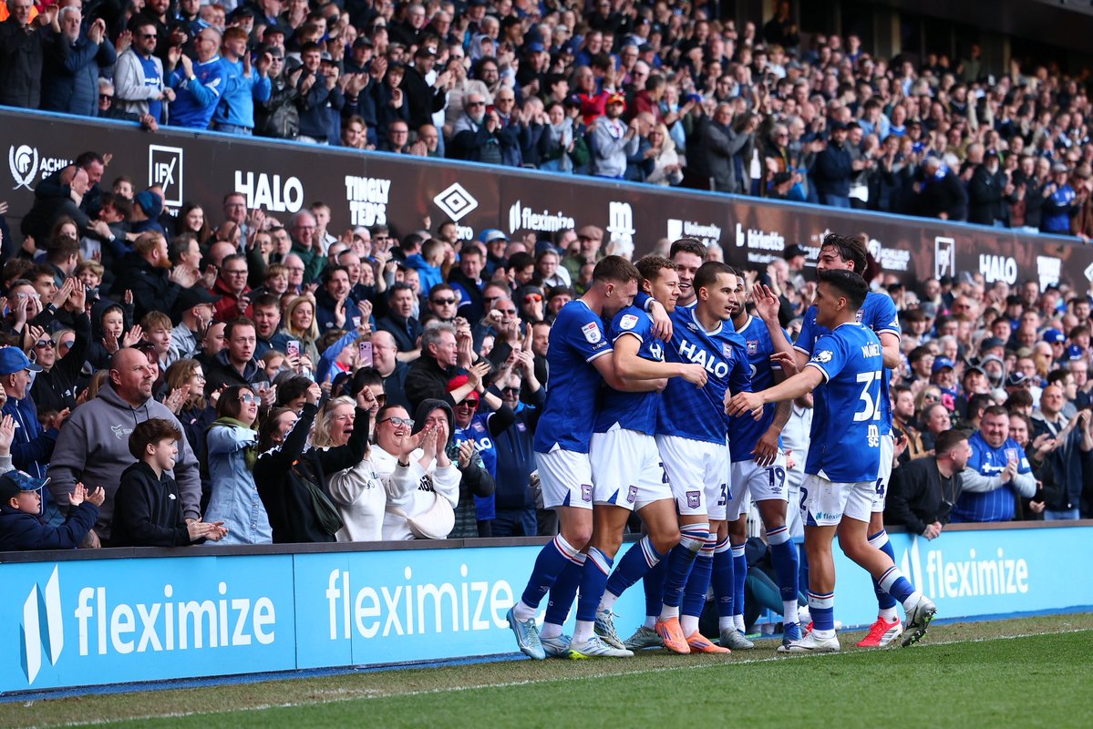 Kasey McAteer tweet media