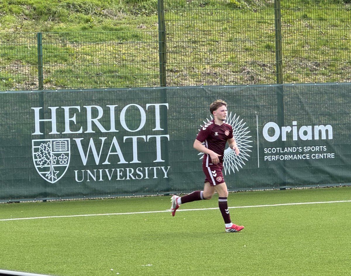 Fitba_daft's tweet photo. Heart of Midlothian 3-2 Celtic (1-2 HT) @ Oriam 🌱. CAS Elite U19 League. 2pm. The visitors got off to a flier taking an early 2 goal lead. Hearts 🇱🇻 found a footing in the game though, pulled 1 back and then turned it on its head with a late quick-fire double 💥💥. Crowd 125. https://t.co/oFVMKF2bUr