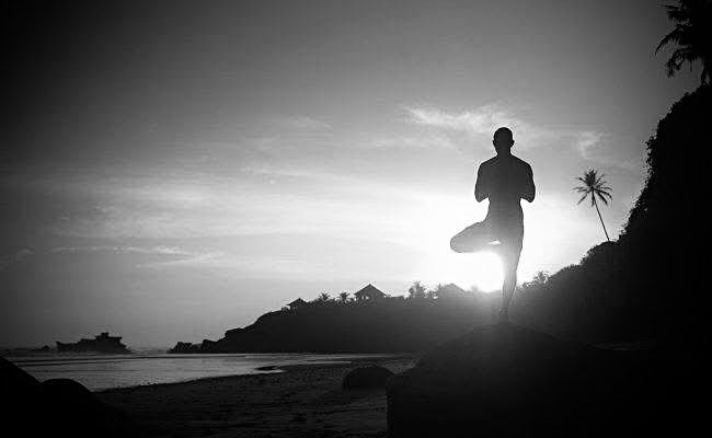 hengki24's tweet image. © 2026
➤ Beaching 
#hengki_koentjoro_images #hengkikoentjoro #surfing #blackandwhite #bali