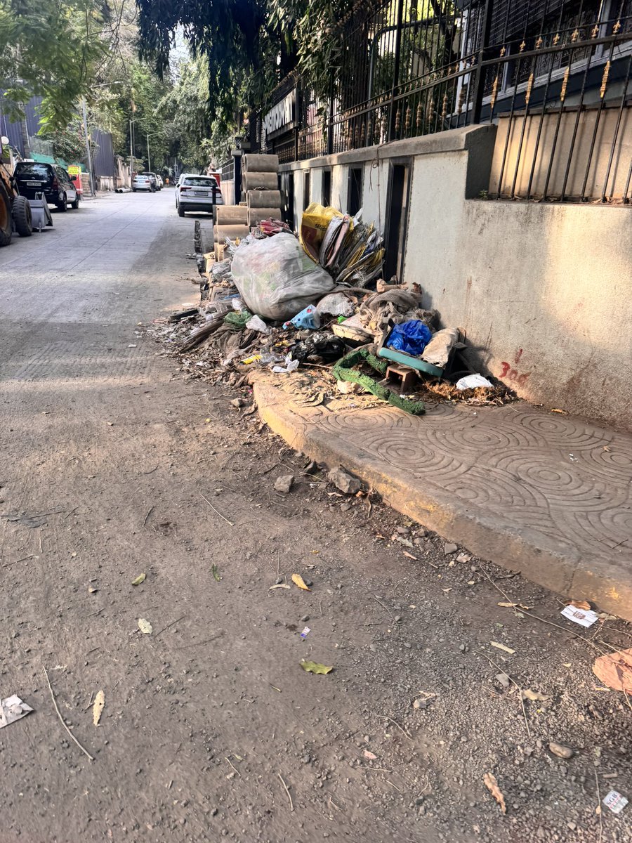 VameshC's tweet photo. @mybmc @mybmcInfra @mybmcWardHW Thank you. See more photos https://t.co/WGwOpVIJlK