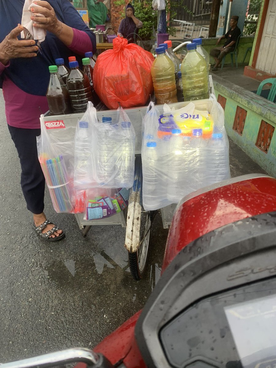 ;༊ sha tweet media