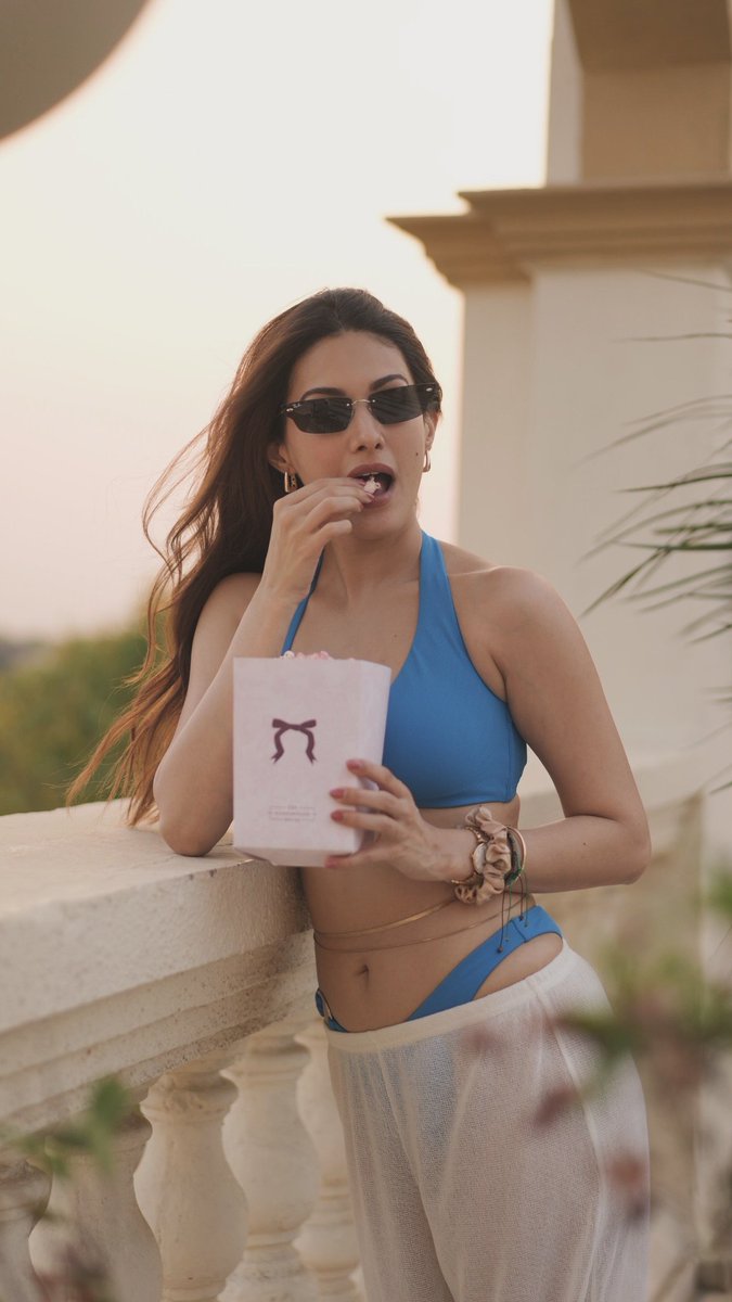 Sexy Amyra Dastur #AmyraDastur