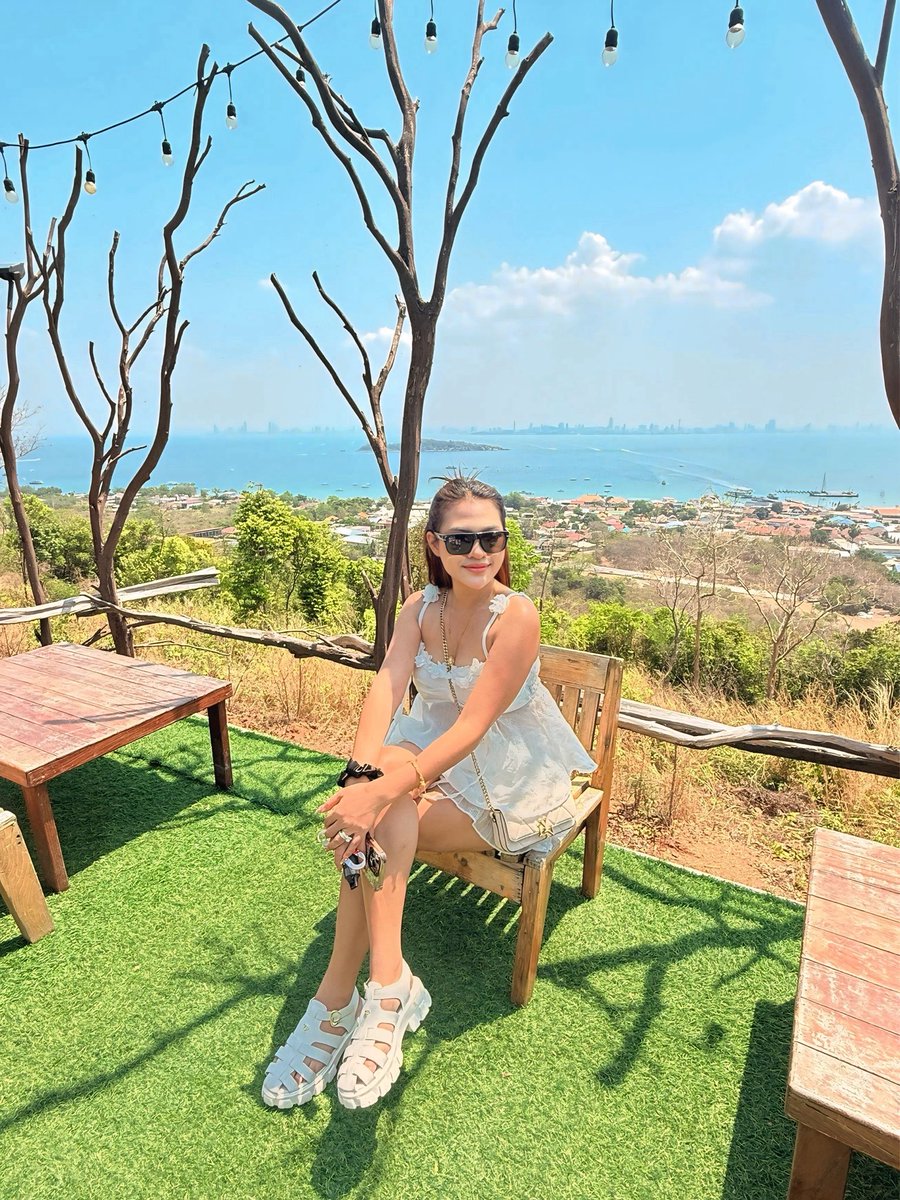 Kuk2026159's tweet image. หมอนวด
*งานนวดคืองานหลัก.นวดจริง.นวดเป็น.เน้นๆคุณภาพ.สายนวดไม่ควรพลาดจ้า

*นวดแก้อาการเบื้องต้น
*นวดน้ำมันเน้นๆรีดเส้นคอ.บ่า.ไหล่
💋😘

*สอบถามเพิ่มเติม
#ร้านนวดชวนชม
#นวดซอยมังกร
#นวดน้ำมัน
#นวดสมุทรปราการ
#โทร&amp;amp;ไลน์0619323264