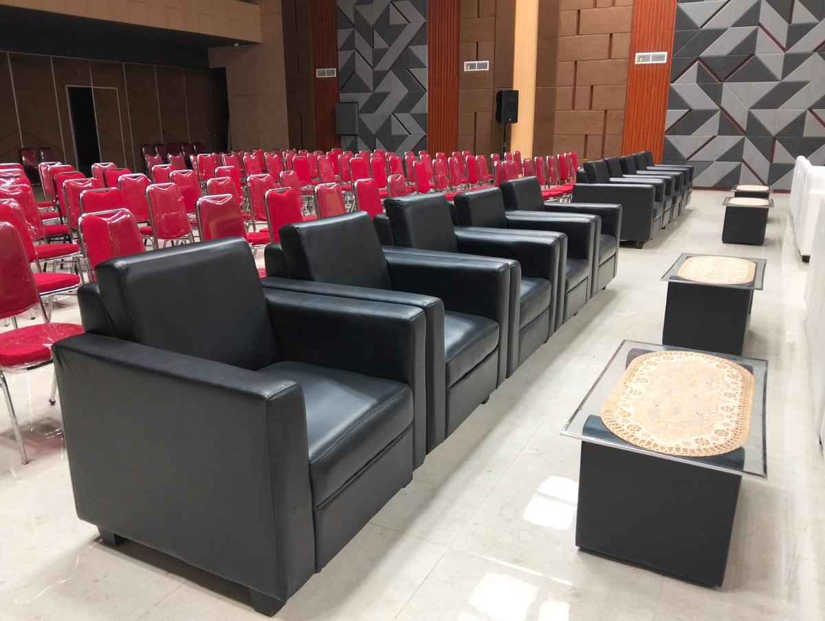 jaya_event's tweet image. Layanan Sew aSofa Single Hitam

Sofa single hitam tersedia dengan kualitas terbaik, bersih, dan nyaman saat digunakan. Untuk penyeawaannya, segera hubungi langsung nomer yang tersedia berikut.

HUBUNGI!
WA.087770701975 (MBA MITA)
api.whatsapp.com/send/?phone=62…

#SewaSofasinglePutih #lfl