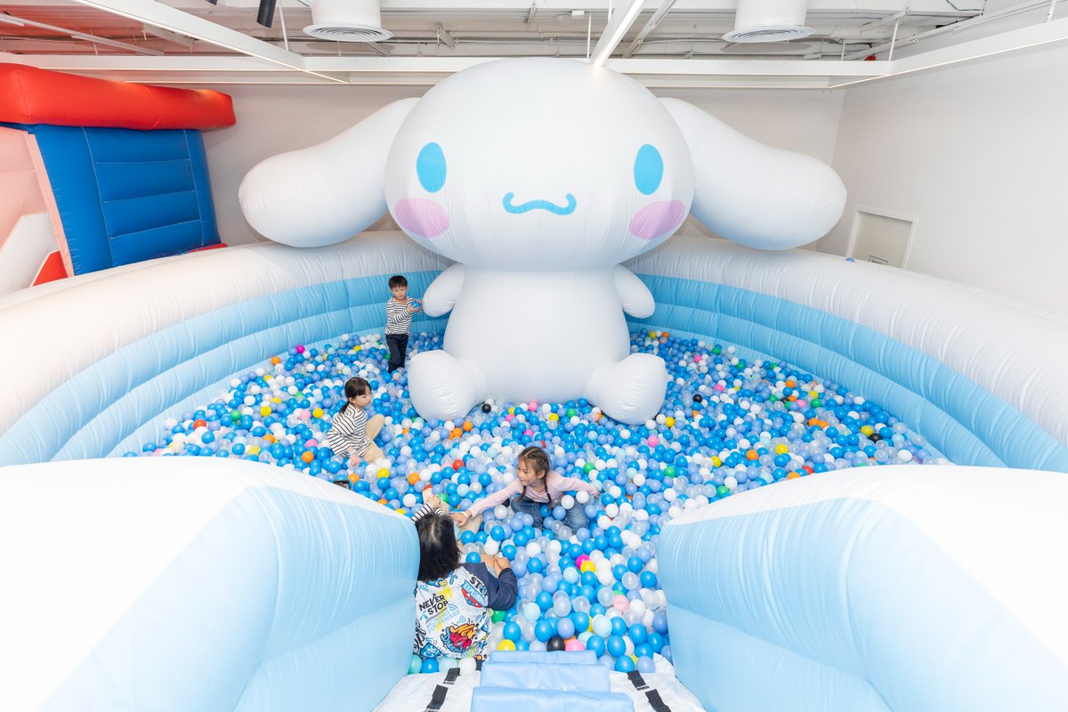 Central Department Store tweet media