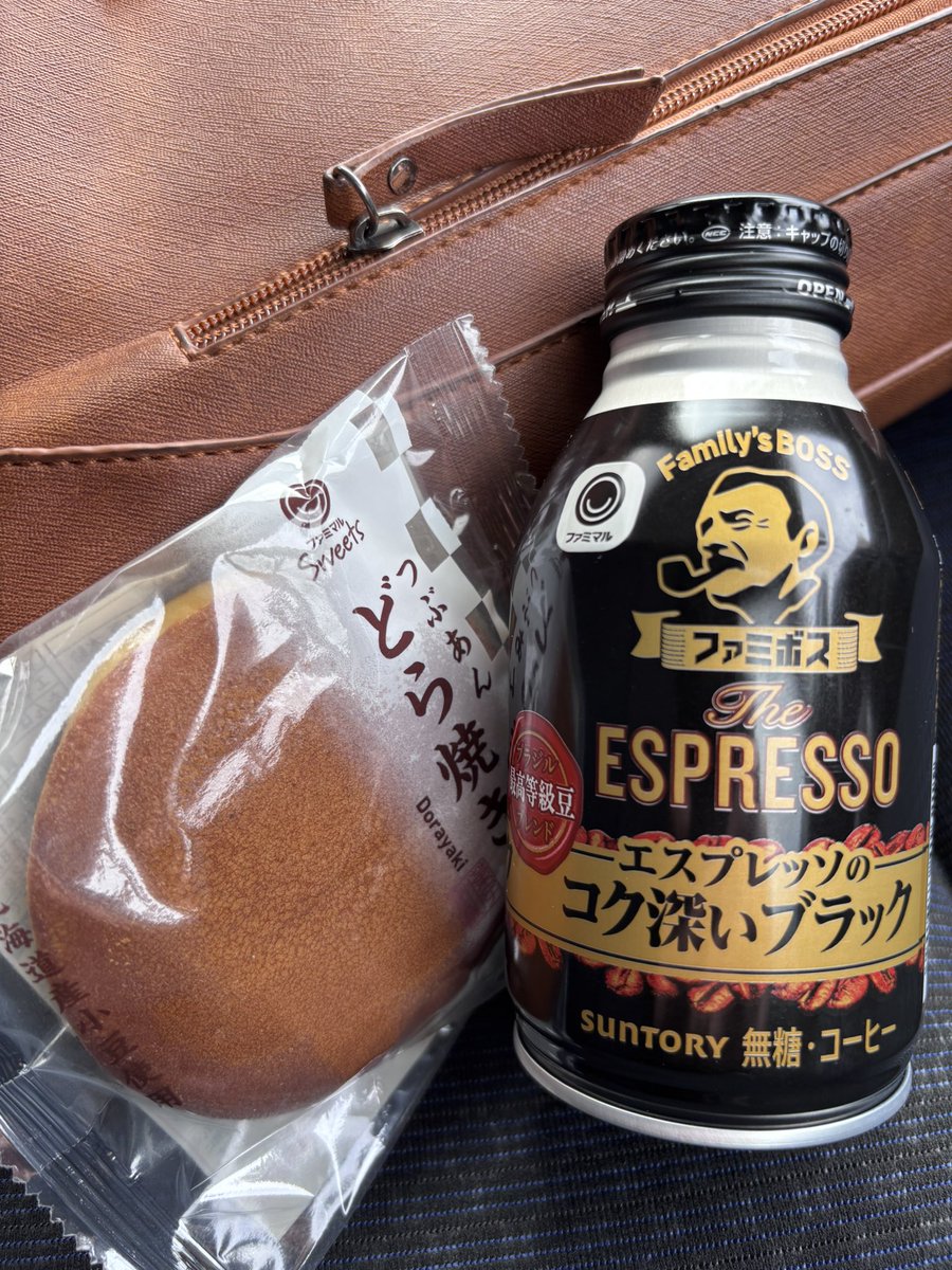 ホワイトムーン tweet media