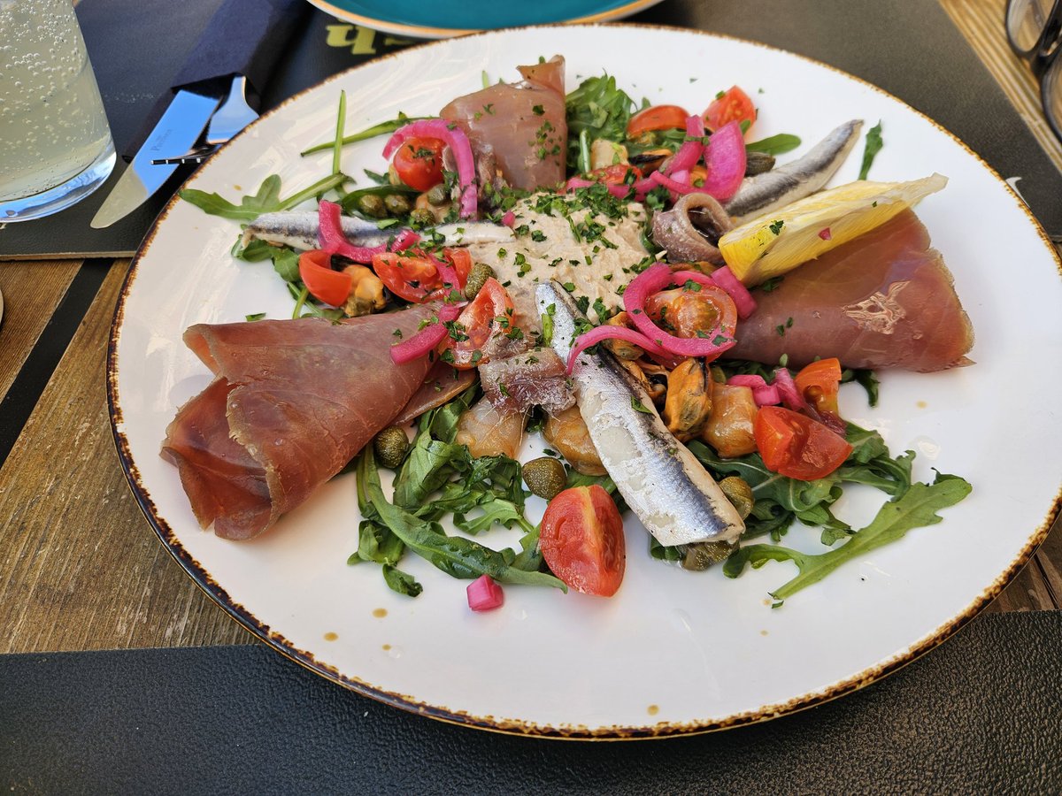 RJonTourUK's tweet image. I had a very nice meal out at Fish Mana last night in Split now added to my Split restaurants #travelblog post...

rjontour.com/restaurants-sp… #croatia #traveltuesday