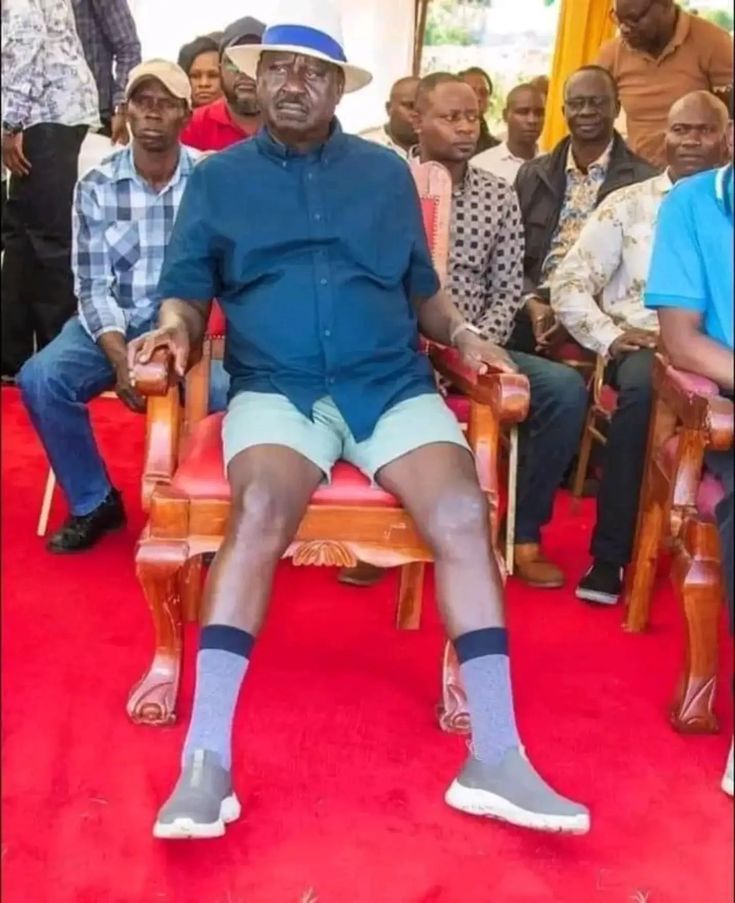 MzwandileSontu2's tweet image. Bathong #MyTop10at10  first touch #ziyakhala @tboseZA 📻🔥