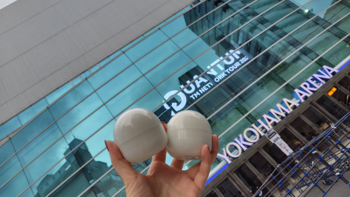 Shiz_1974's tweet image. ありがたいことに、
2つ、いただきました🎉🎉
2つはてっちゃんの左手とウツの右手から登場してきました🤭
#QUANTUM
#TMNETWORK