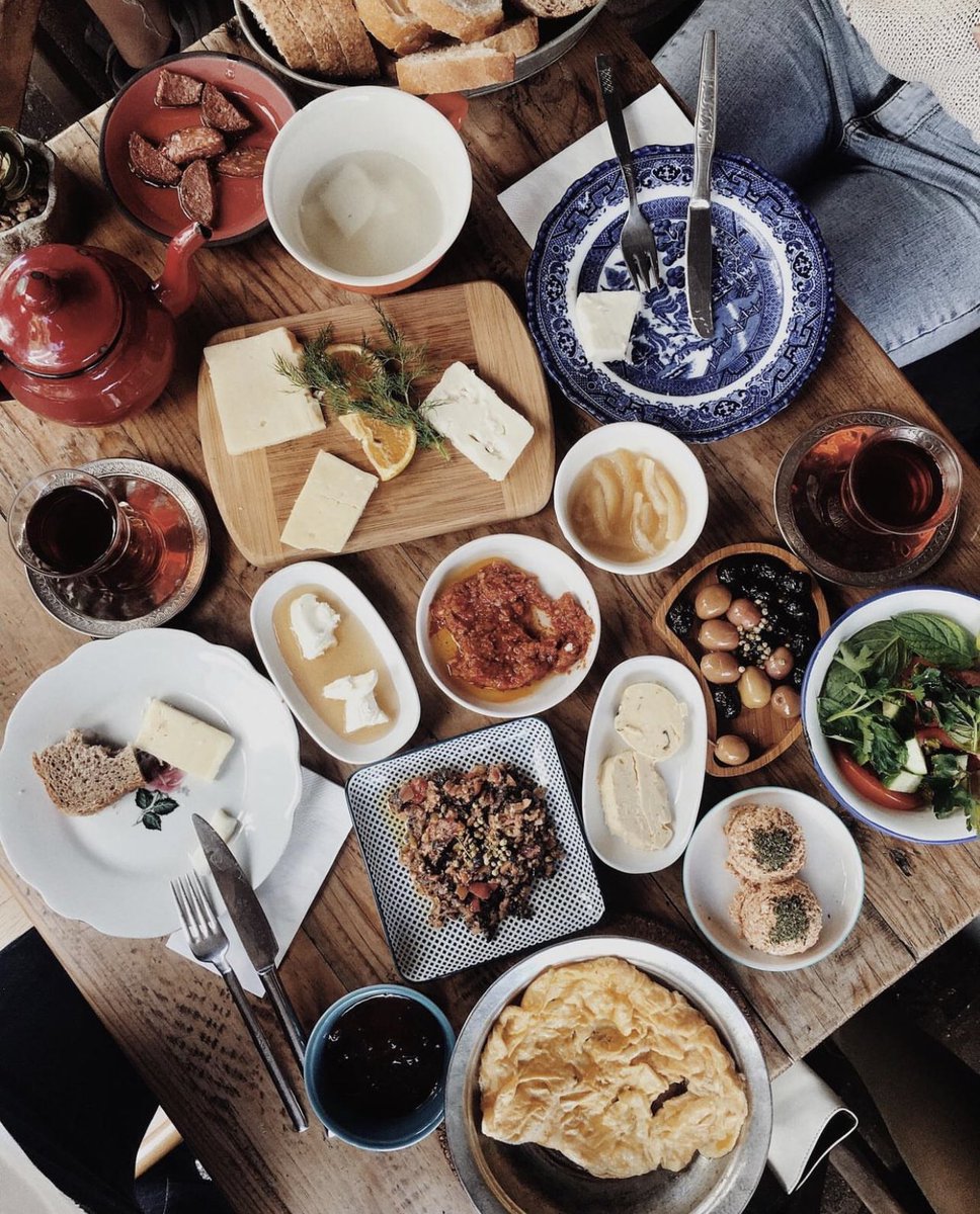 تركيا بعيون سعودية tweet media