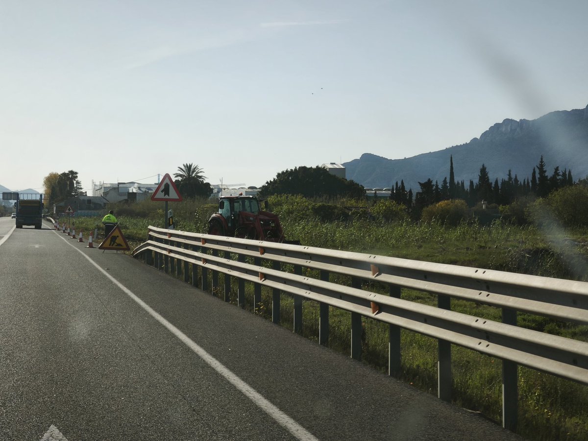 RadioPego tweet media