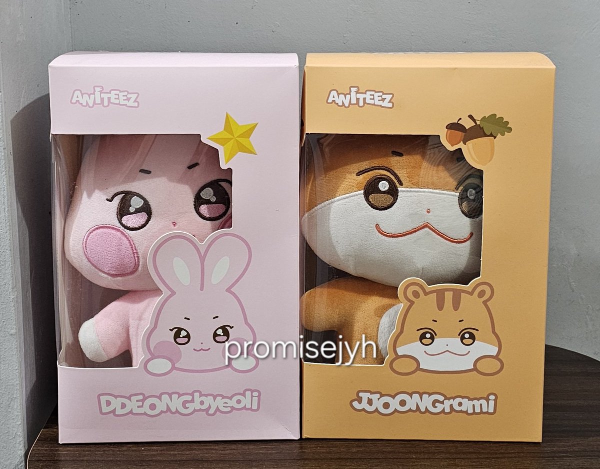 promisejyh's tweet photo. IC WTS LFB ATEEZ ANITEEZ Plushies (unsealed)
Note: Only taken out of the box for shelf display
P2000 each (final - bought P2500 ea)

Box has slight dents on the sides
Payo / can ship tom 
Rfs: No space, prefer the keyring versions

💌 Reply or DM if interested / PH https://t.co/TdkQBvlq9r