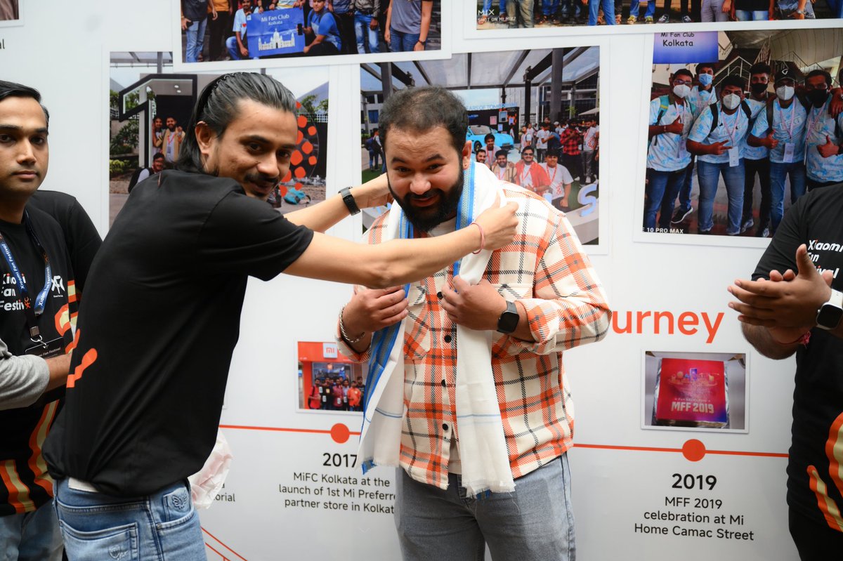 Lostmind_1989's tweet photo. Had a great time spent at the #XiaomiFanFestival in #Kolkata.Nothing beats the energy of true fans 🙌.Good vibes, great people, unforgettable memories 🔥.Thanks a lot @XiaomiIndia &amp; @pixelwithme for arranging that event.❤️
I ❤️ Xiaomi 
#XiaomiFansClub
@ritij @alvintse
@xfckolkata https://t.co/fFJNDoDm4g