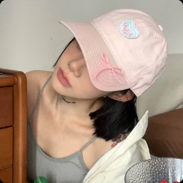 Kunkun131's tweet photo. https://t.co/4yKjymniG8
หมวกใบนี้น่ารักมากครับ! ดีไซน์มีความ Coquette นิดๆ ด้วยโบว์และโทนสีพาสเทล เติมความหวานให้วันธรรมดา ด้วยหมวกสีพาสเทลสุดคิ้วท์ 🎀
#เทรนด์วันนี้  #sincerão #GranHermanoGeneraciónDorada #BeşiktaşınMaçıVar #salı #Panamá #YIPIO_AL_9009 #AllSelect711THXKengHarit https://t.co/ReVthII7F4