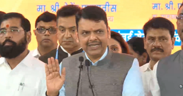 airnews_mumbai's tweet image. मुख्यमंत्री @Dev_Fadnavis आणि उपमुख्यमंत्री @mieknathshinde यांच्या हस्ते मुंबईत मेट्रो ९ या नव्या मार्गिकेचं लोकार्पण झालं.

दहीसर पूर्व ते काशिगाव या सुमारे साडे चार किलोमीटर मार्गिकेवर पांडुरंगवाडी आणि मिरागाव अशी स्थानकं असणार आहेत.

#MumbaiMetro #MetroLine9 #Infrastructure