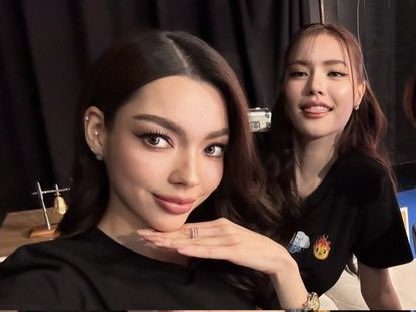 23quz's tweet photo. แม่รอเฟรมนี้มาเปนปี #โซน่า #xona https://t.co/7DsJ7WaZR6