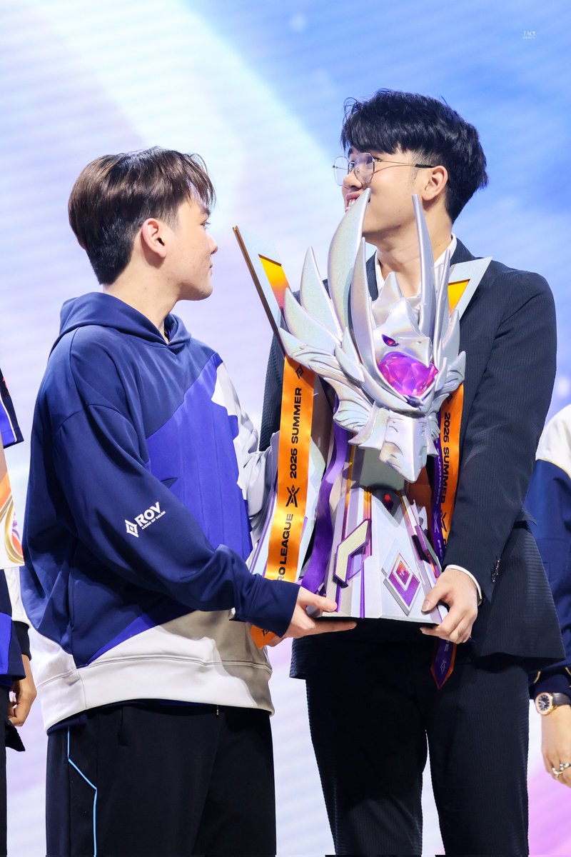 ᴛᴀᴏᴋʀᴀʙᴇɴ - (🐈‍⬛) ! tweet media