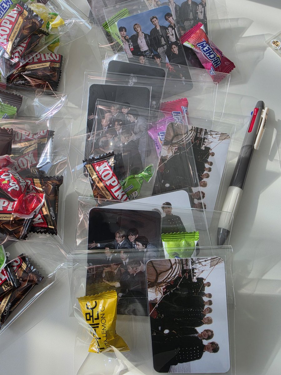 만두다 tweet media