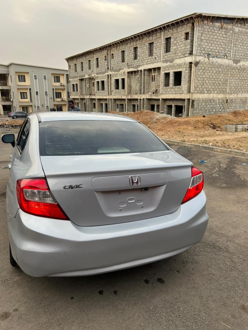 amlautosng's tweet photo. Belgium Standard 
Honda Civic
2012
7.8m
Abuja https://t.co/MooK1wZcrP