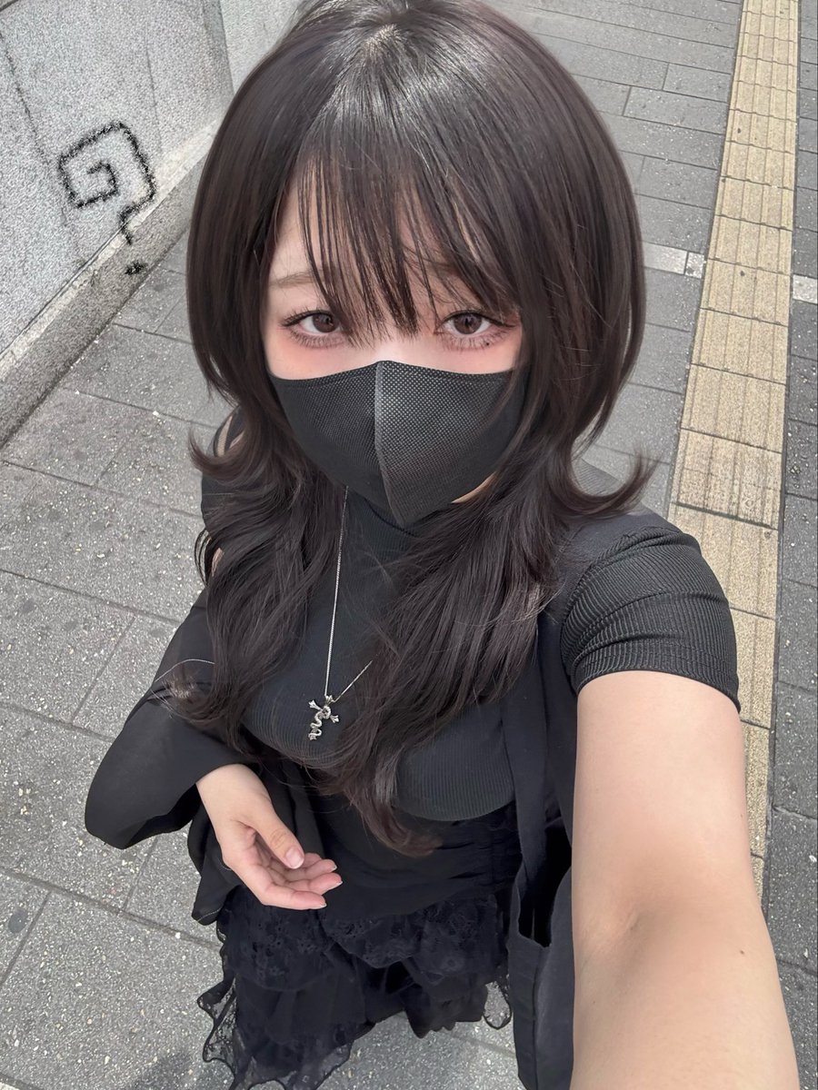 eyeshiny_gibous's tweet photo. 暑すぎる( ˊᵕˋ ;) https://t.co/08J5ILjoCz