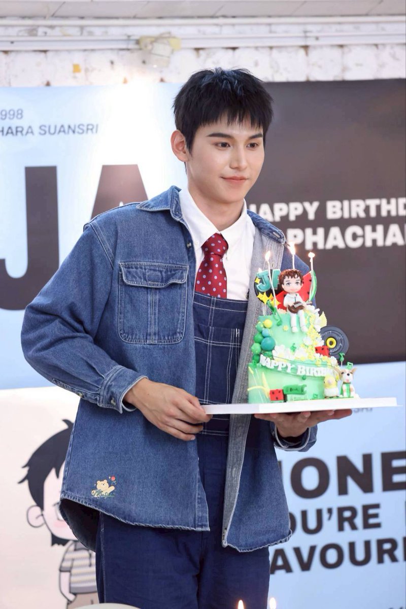 Aboutwork4's tweet photo. #JA28BDWorkshopNParty
#JaPhachara #HoneyJa 
#TeddyJa #จาพชร #aboutworkrentalspace https://t.co/zXsf1wdKw5