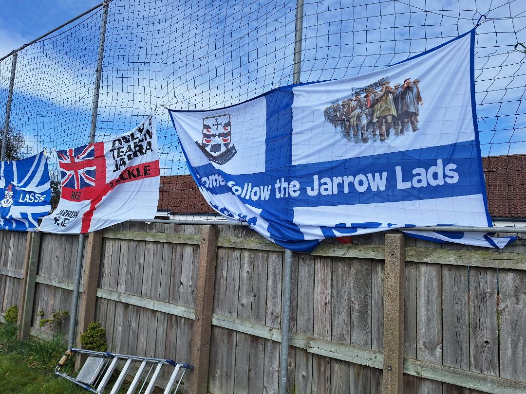 MikeAmosBlog's tweet photo. Final day of the Northern League groundhop - and the sun is shining!  Still a sad day for Sunderland West End.  @NonLeagueCrowd @groundhopper23 @jarrow_fc @TonyIncenzo  Read more on https://t.co/HzkeGMMaTK https://t.co/S5iWTV2baG