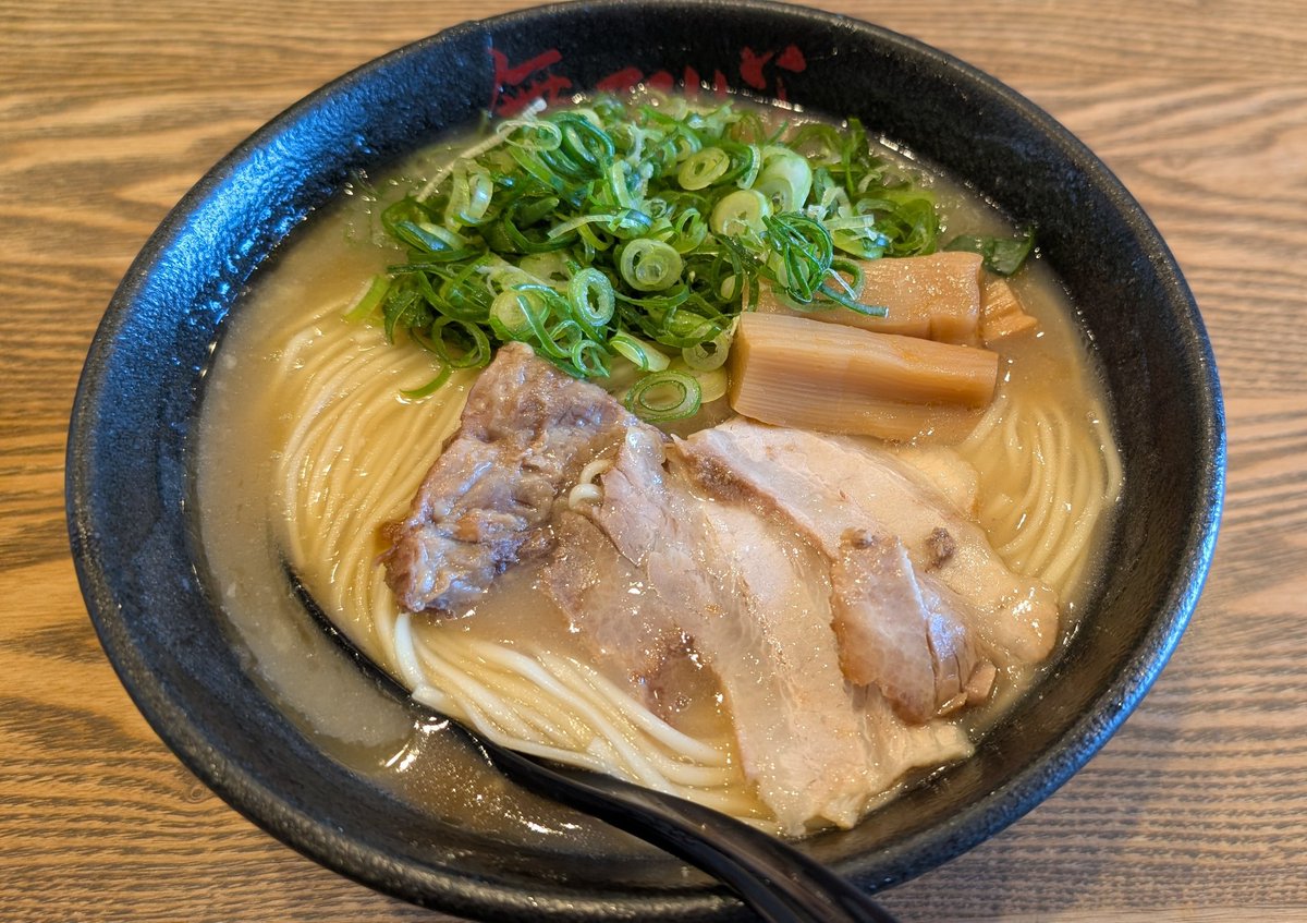 あくた tweet media