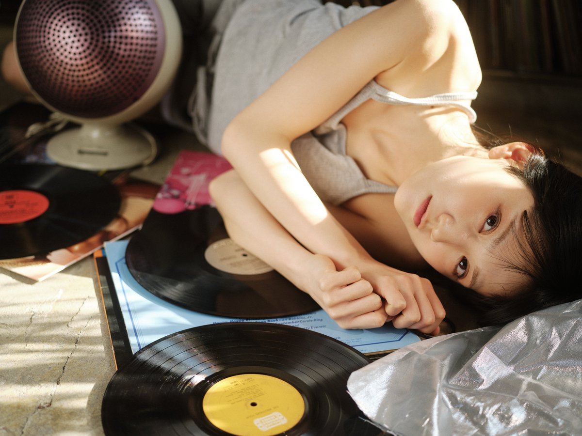 ่ผไน็ฝ tweet media