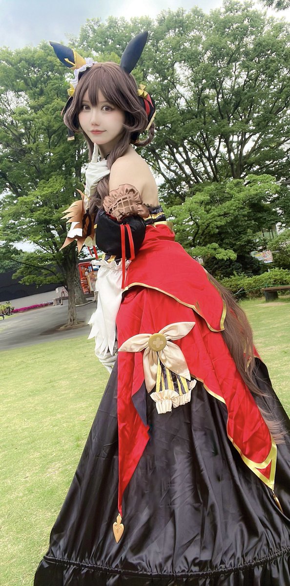 🍑…… tweet media