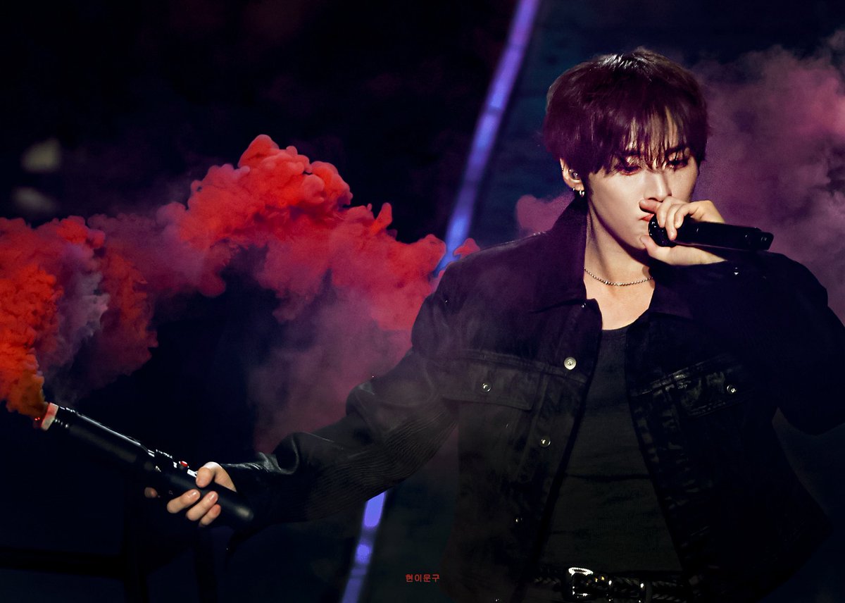 현이문구🫶 tweet media