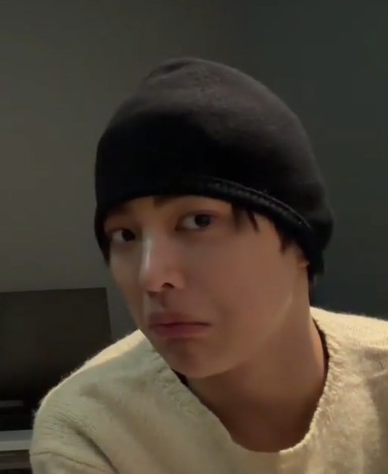 twnti3s's tweet image. กอนโฮมาน Gen Z Code มาก 
Staff เปลี่ยนรูป profile ให้แล้วไงเอ่ย 
ก็จะ independent อ่ะครับ ผมเจนซี 😎

#KEONHO #건호