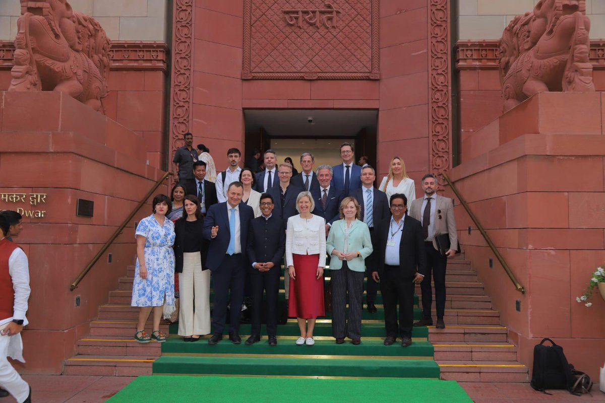 European Parliament Diplomacy tweet media