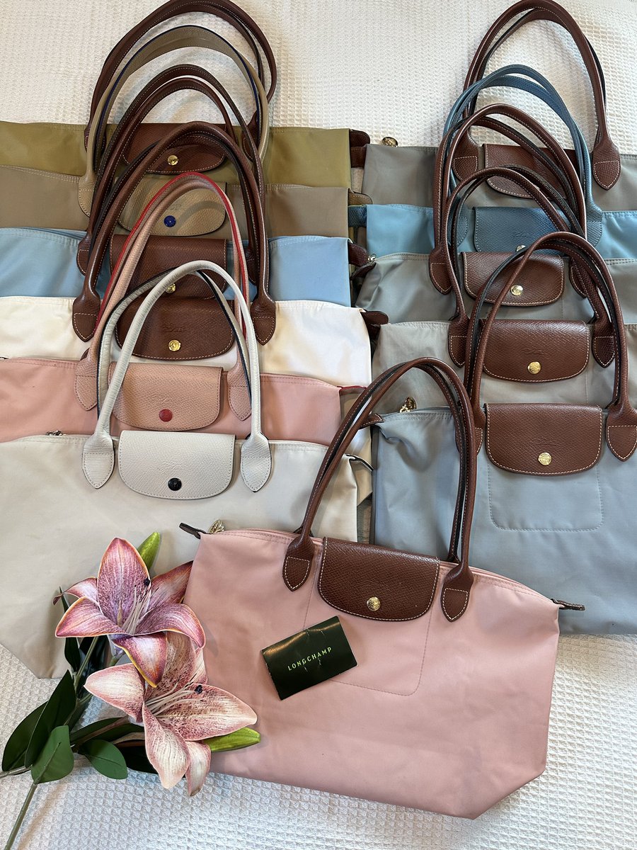 usedbybag4u's tweet photo. — Preview longchamp/coach  new lot 🎀
 [ authentic 100% ]

ปักใต้โพส+รีทวิต ; จัดส่งฟรี 📮
** Thursday 09/04 7:00PM. (1ทุ่ม)  **

#ส่งต่อcoach #longchampส่งต่อ #longchampมือสอง #ส่งต่อlongchampแท้ #ส่งต่อกระเป๋า #ส่งต่อlongchamp #longchampth https://t.co/Elp54dJWLA