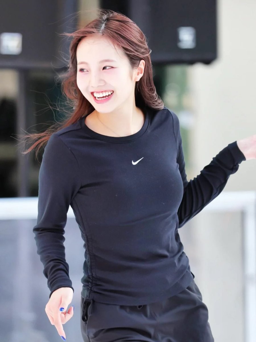 ArantKaryn60113's tweet photo. 垢抜けが止まらない本田真凜さん。 https://t.co/qNZcjVBqzK